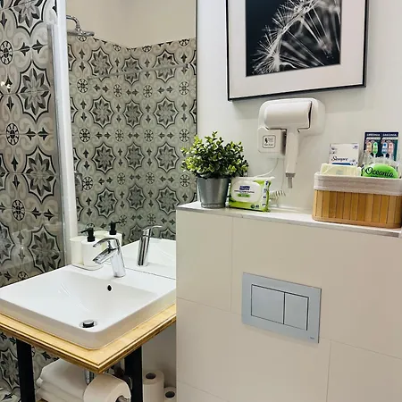 Narutowicza 52 Parking Free