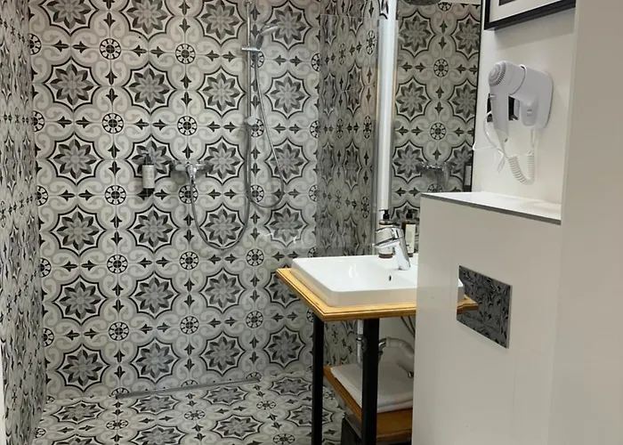 Narutowicza 52 Parking Free *