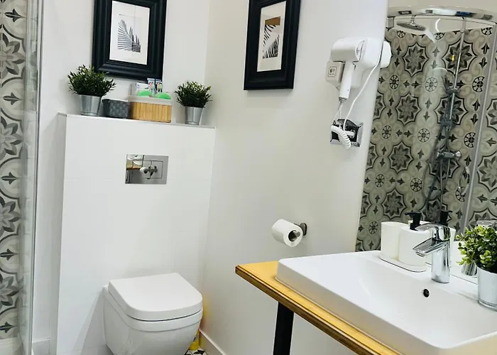 Narutowicza 52 Parking Free Apartment *