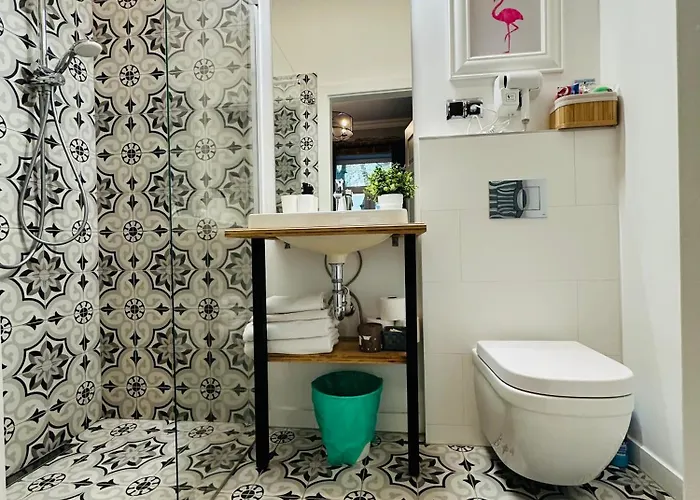 Narutowicza 52 Parking Free דירה *