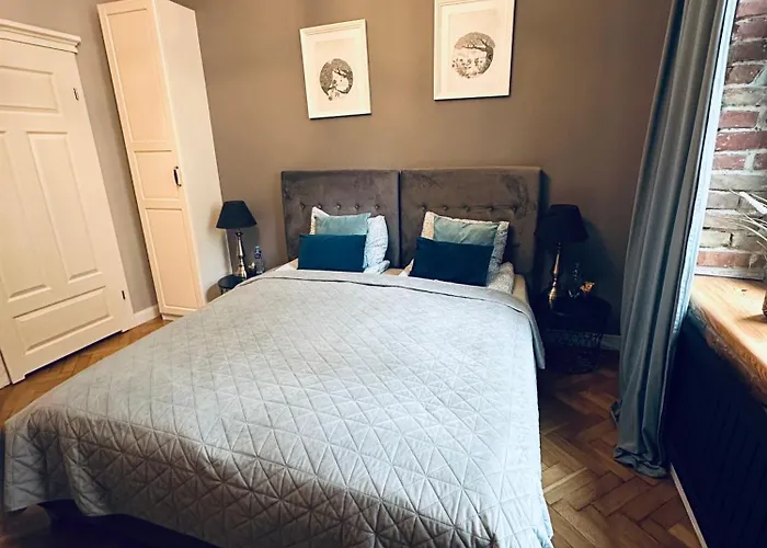 Narutowicza 52 Parking Free *